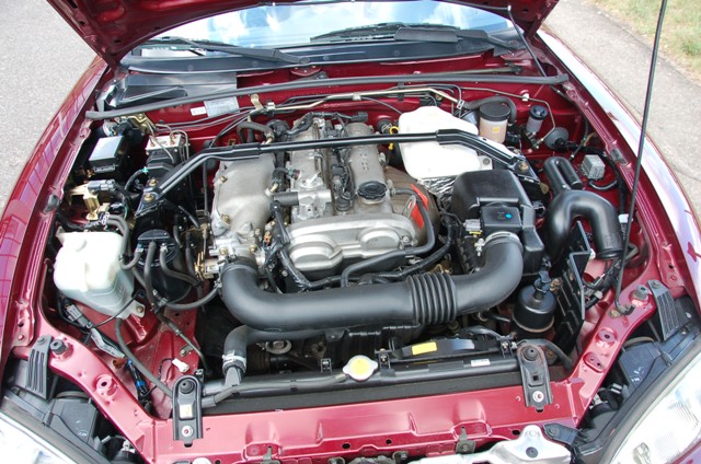 miata engin.JPG