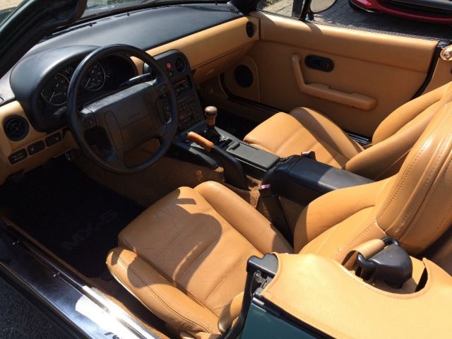 mazda-mx-5-roadster-1-6i-miata-limited-edition-racing-green-20100183-10.jpg