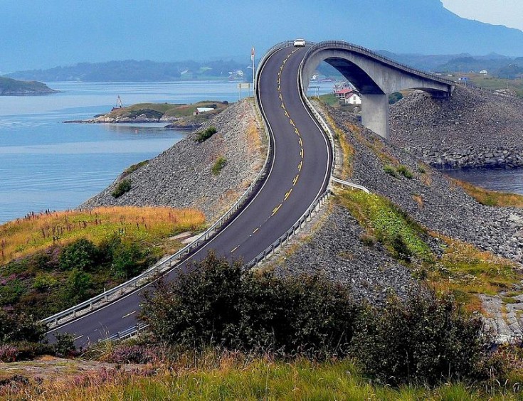 curvy-bridge-atlantic-road-norway.jpg