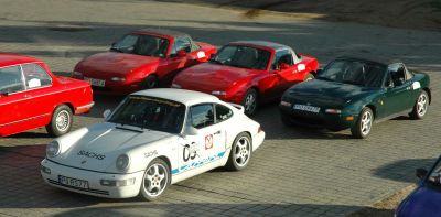 rodzinne miaty i porsche.jpg