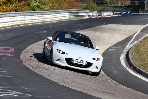 mazda-mx-5-2019-184-nurburgring-test-10.jpg