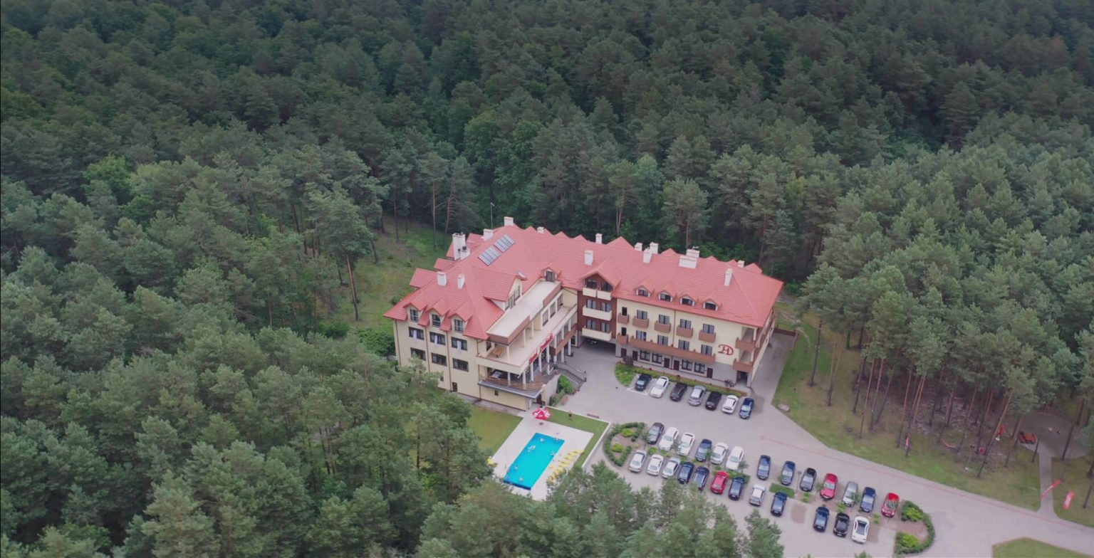 hotel-dron-1-1536x784.jpg